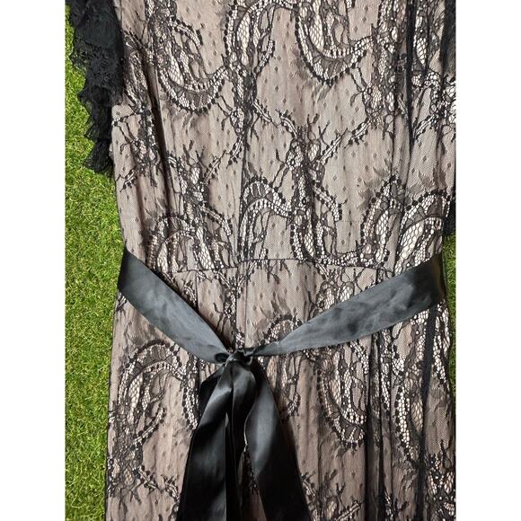 Lane Bryant Black Lace Overlay Fit and Flare Belted Midi Dress 22W - Picture 4 of 9